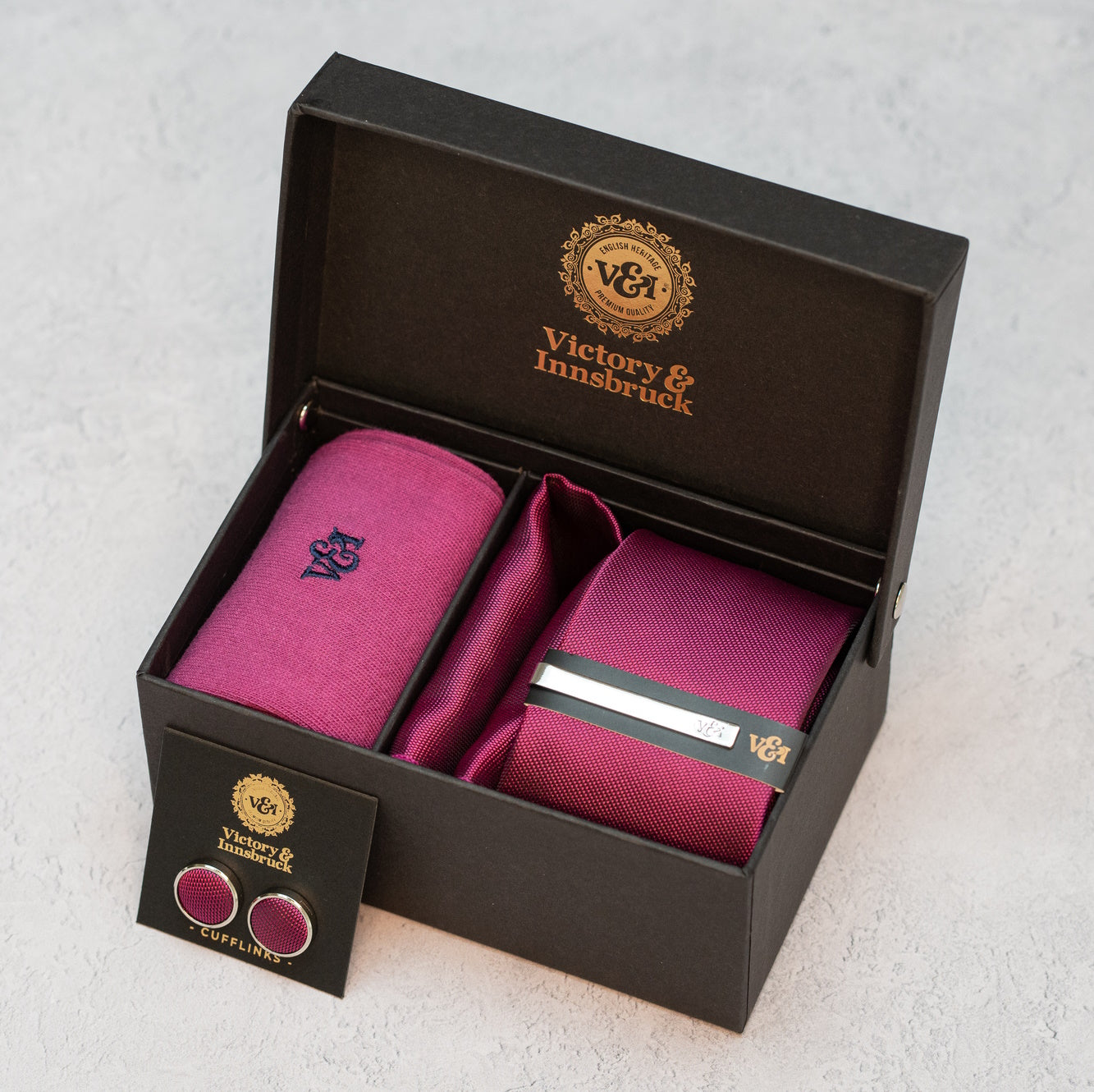 RASPBERRY TEXTURED TIE SET