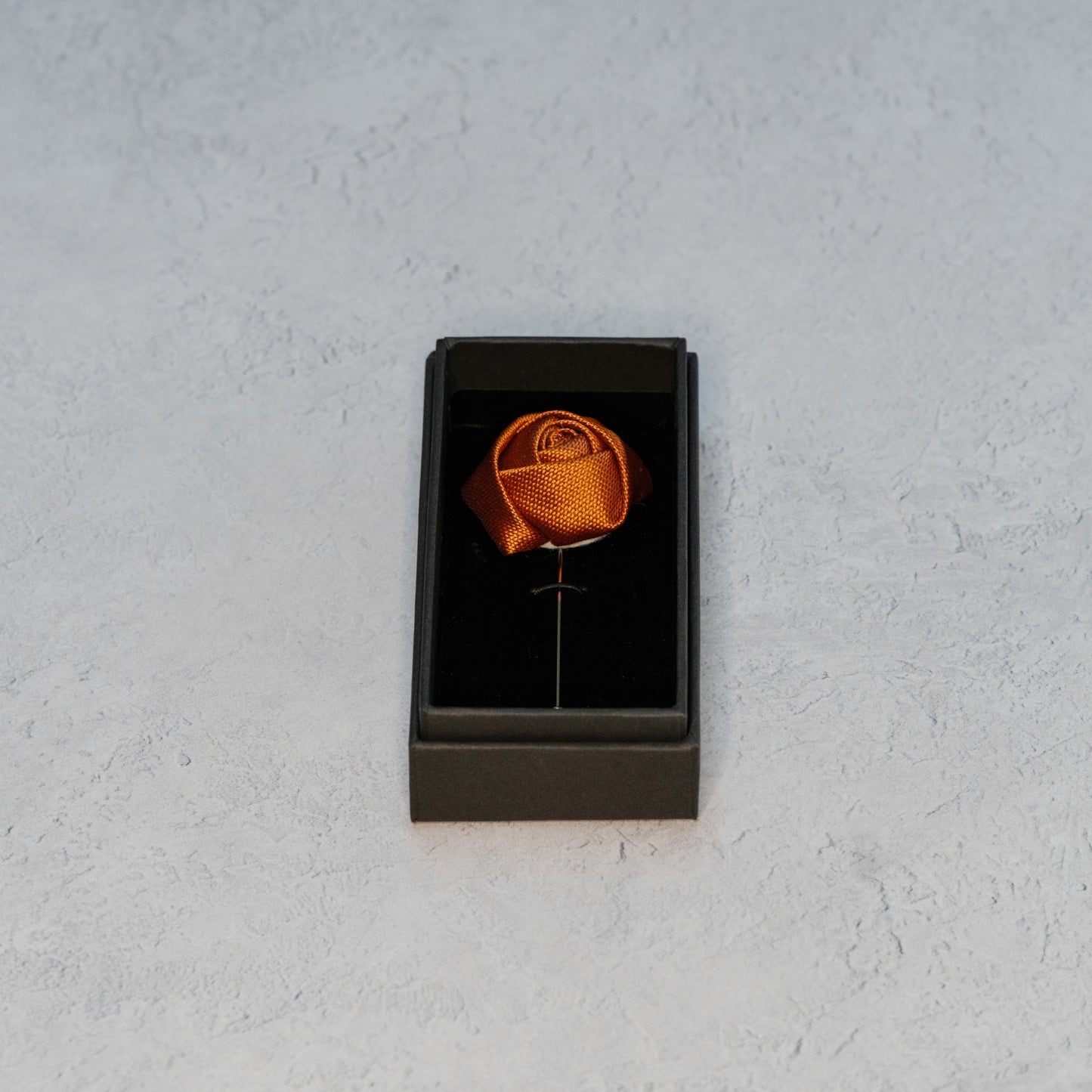 BURNT ORANGE TEXTURED TIE SET