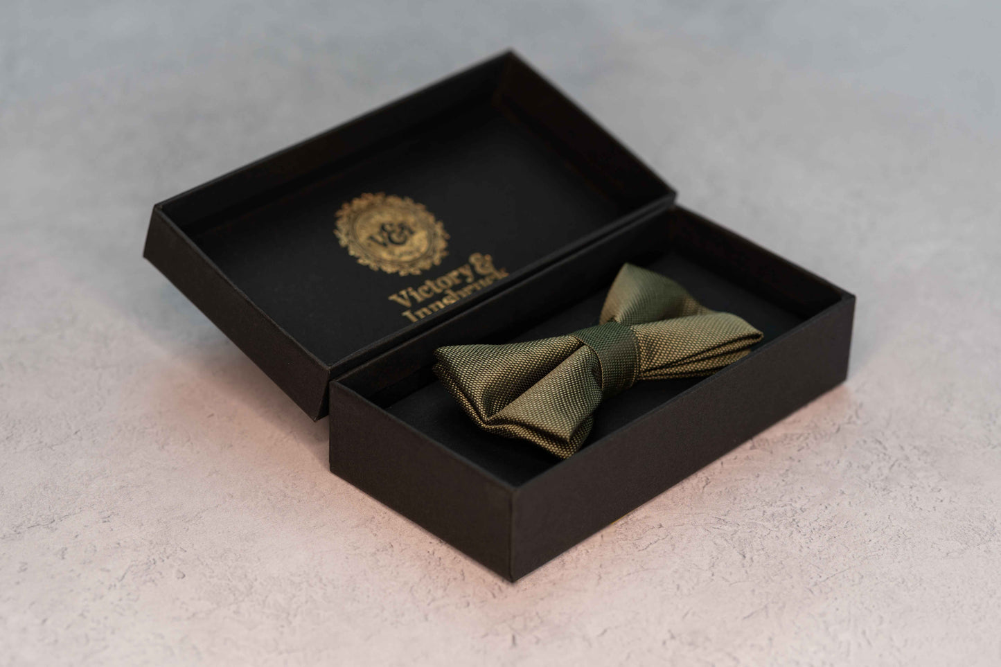 BOY'S OLIVE GREEN TEXTURED BOW TIE