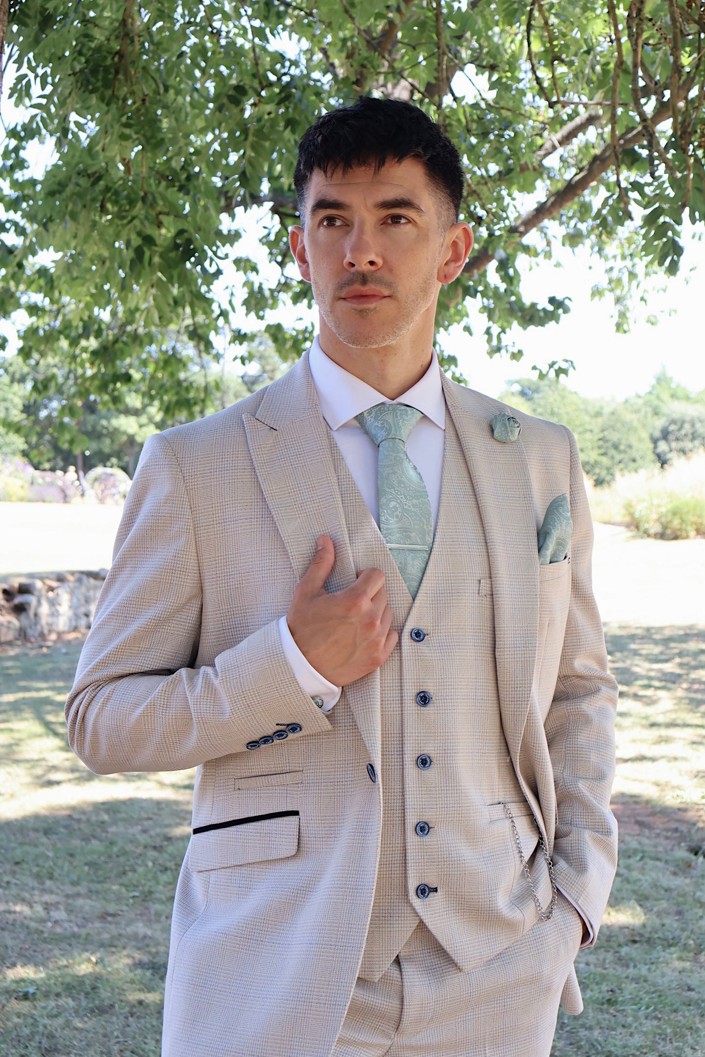 SAGE GREEN PAISLEY TIE BOX SET
