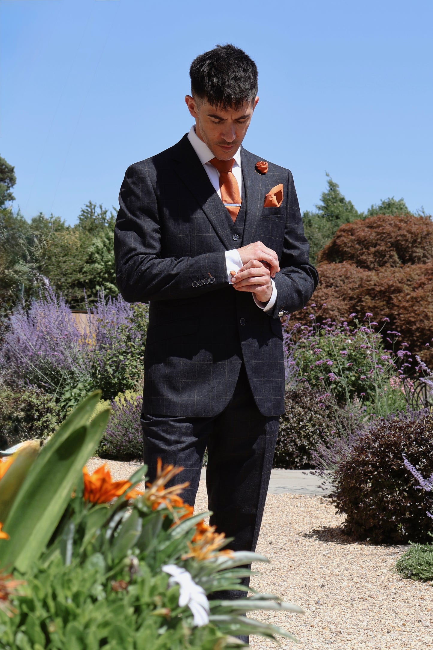 BURNT ORANGE TEXTURED TIE SET