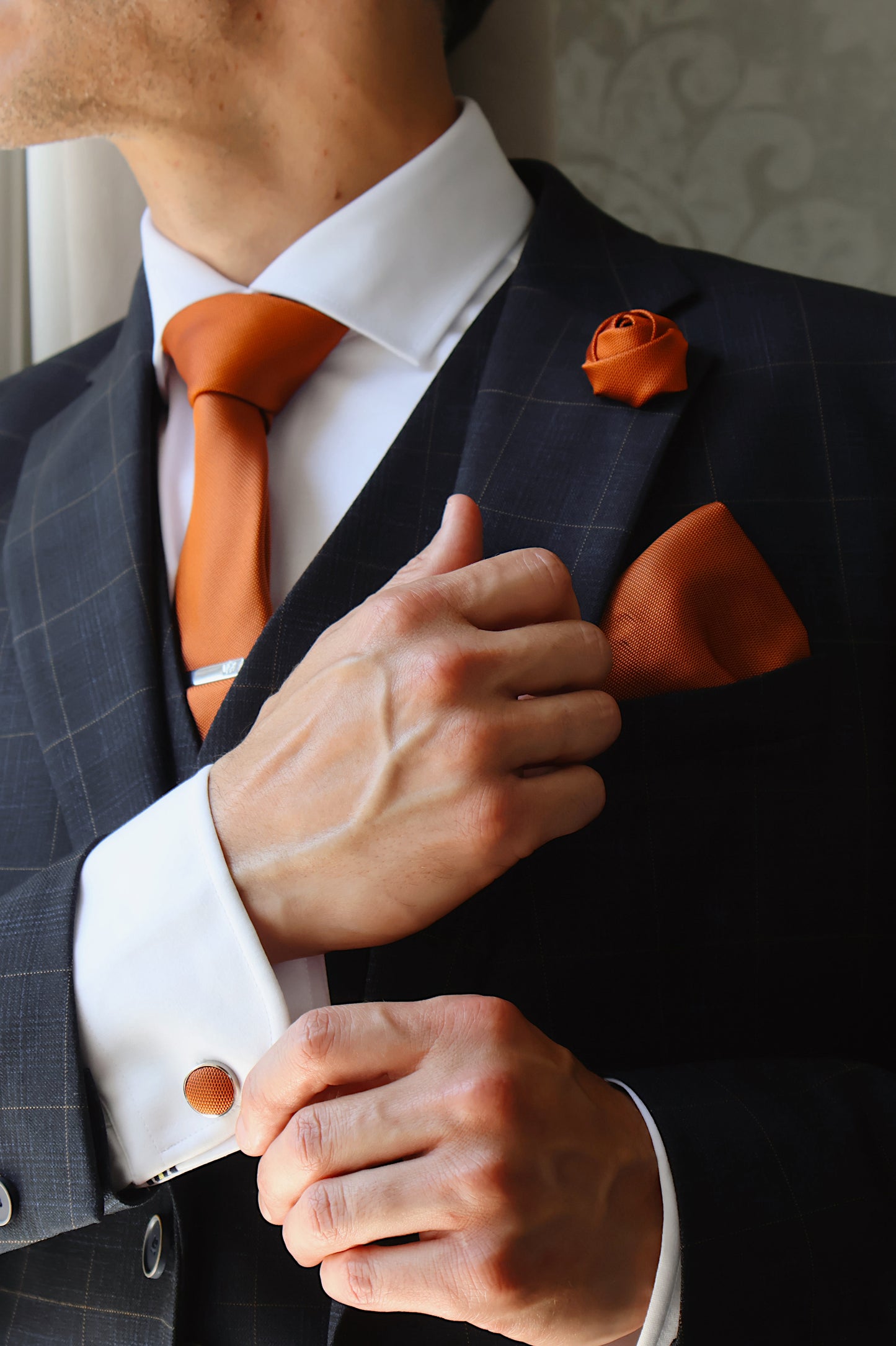 BURNT ORANGE TEXTURED TIE SET