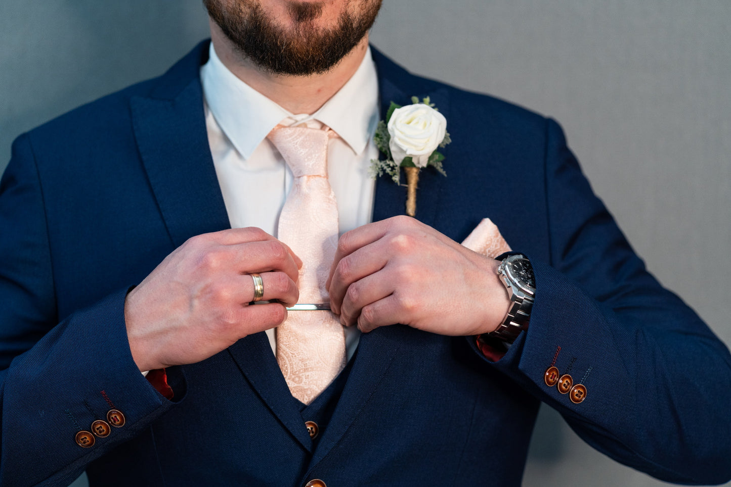 LIGHT PINK PAISLEY TIE SET