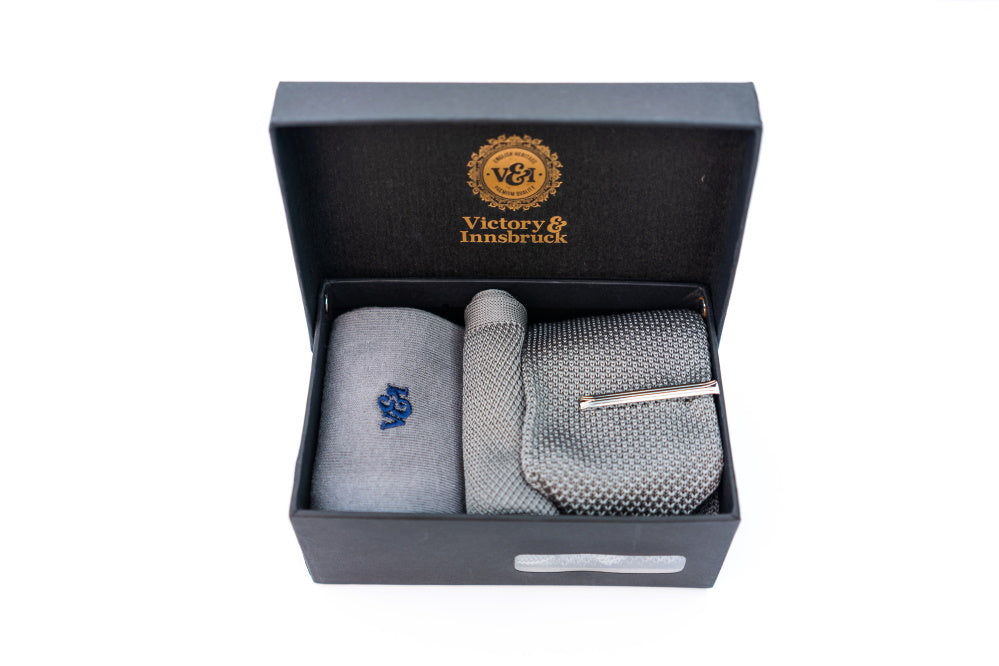 GREY KNITTED TIE SET