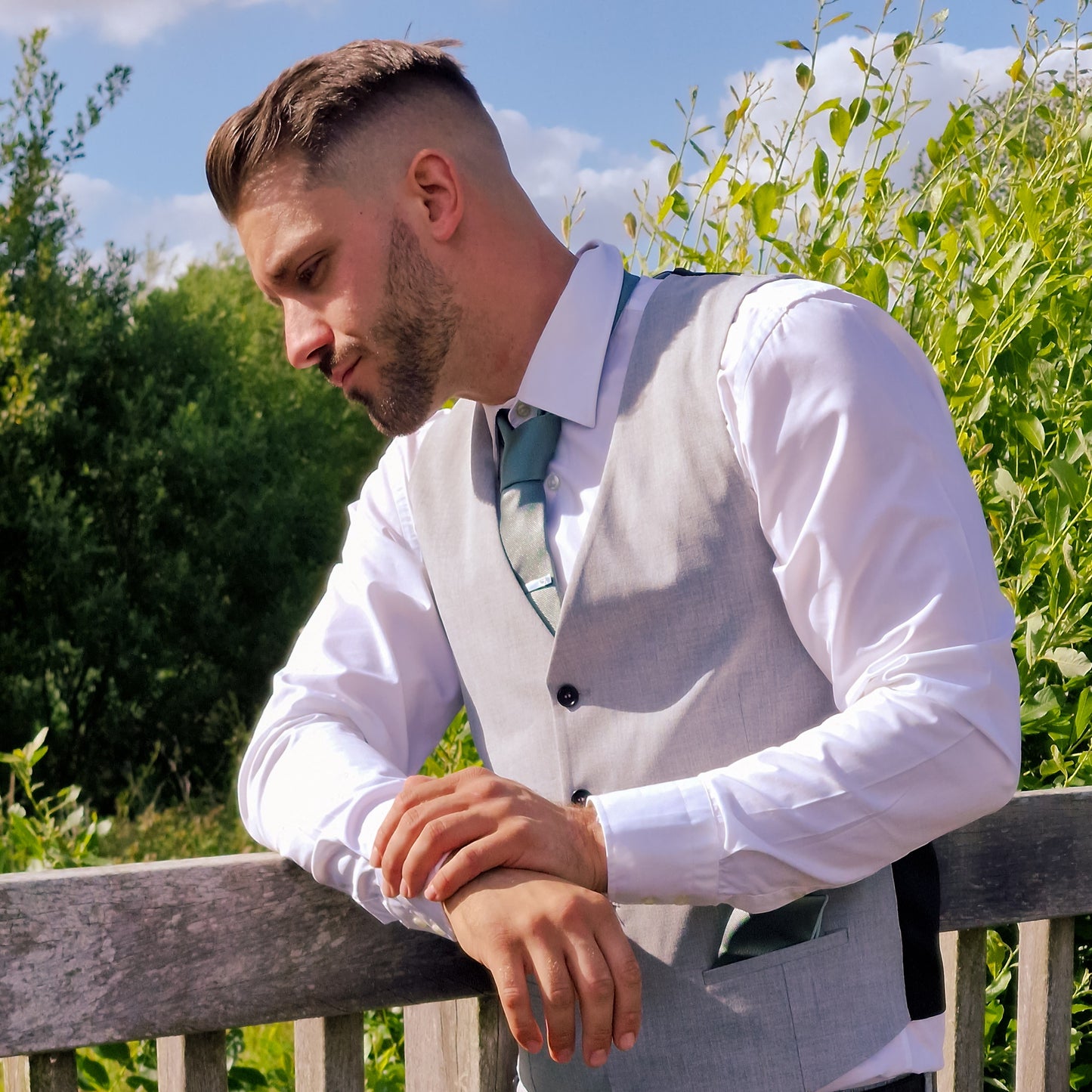 DARK SAGE GREEN TEXTURED TIE SET