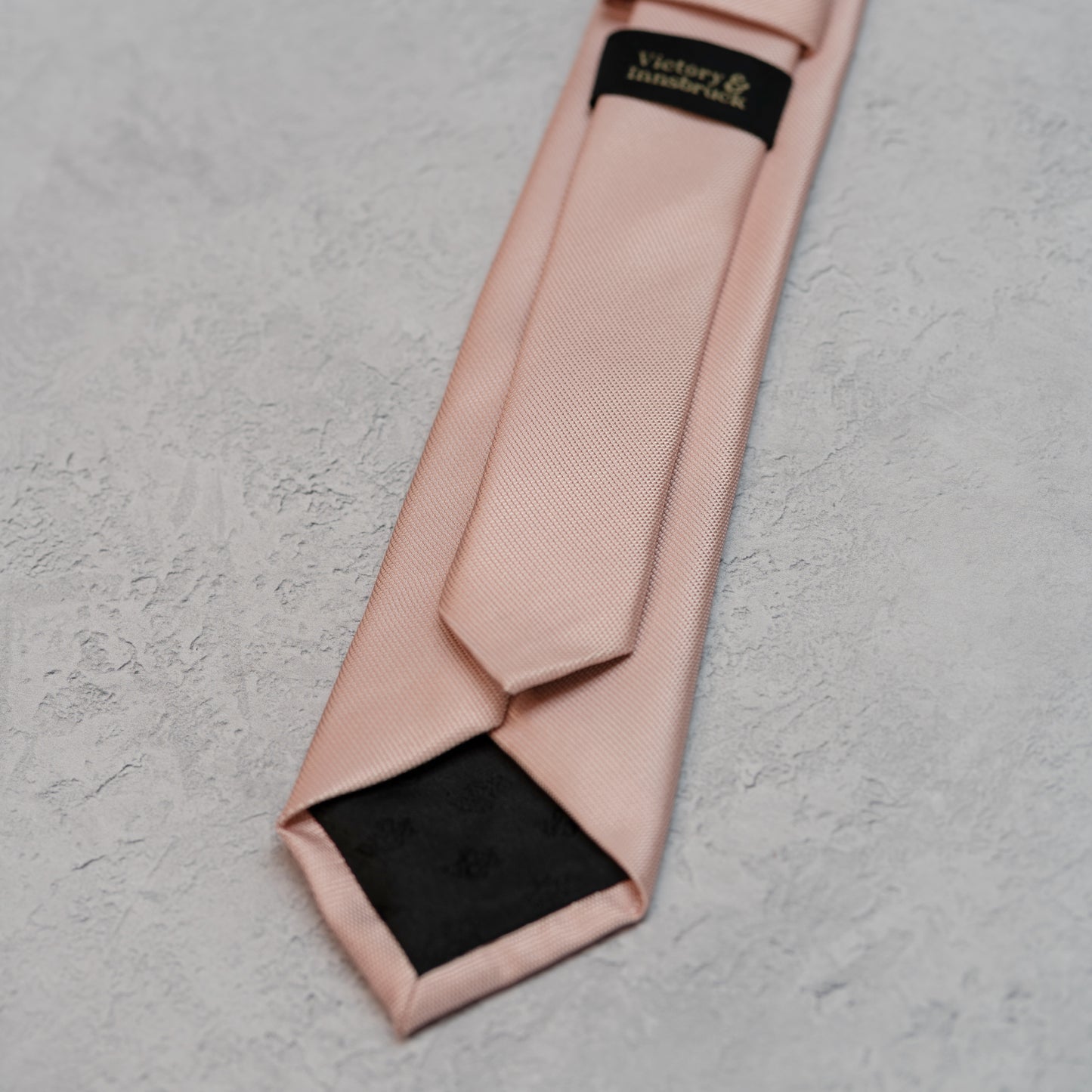 BLUSH PINK TEXTURED TIE SET