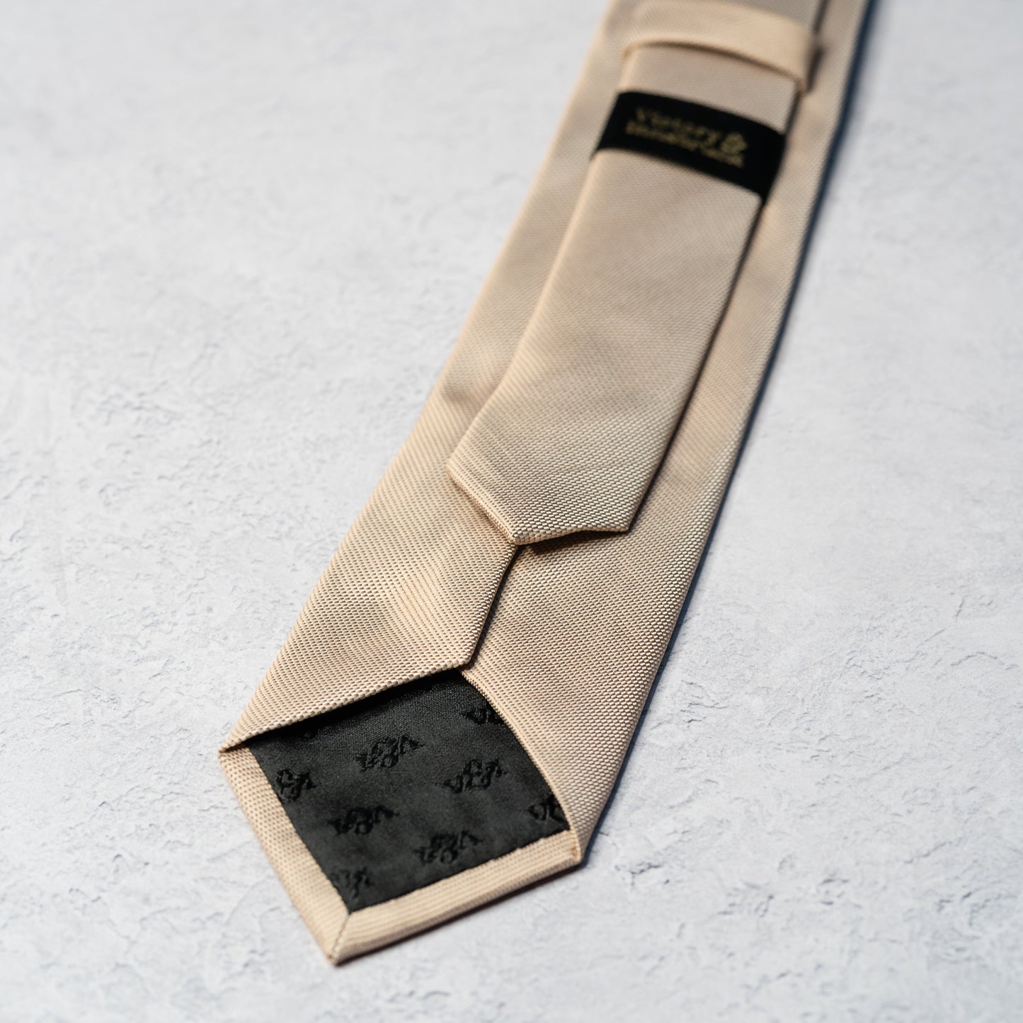 CHAMPAGNE BEIGE TEXTURED TIE SET