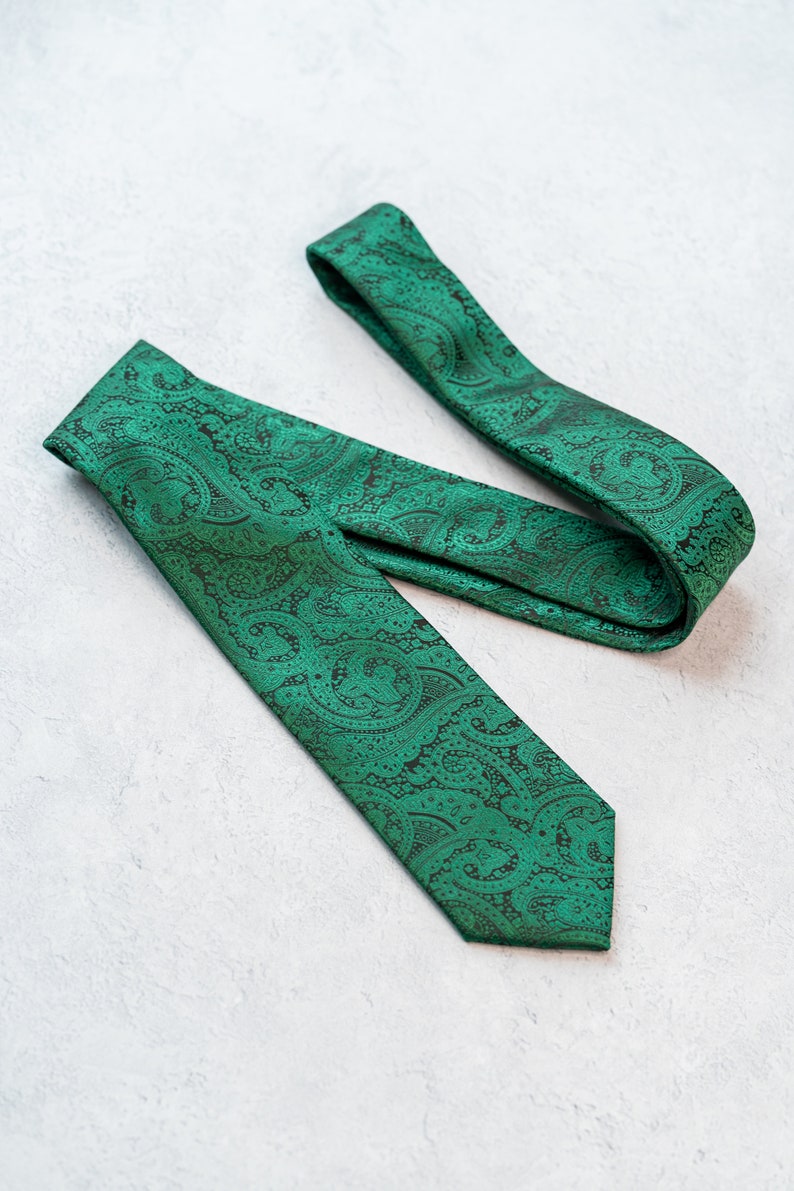 FOREST GREEN PAISLEY TIE SET