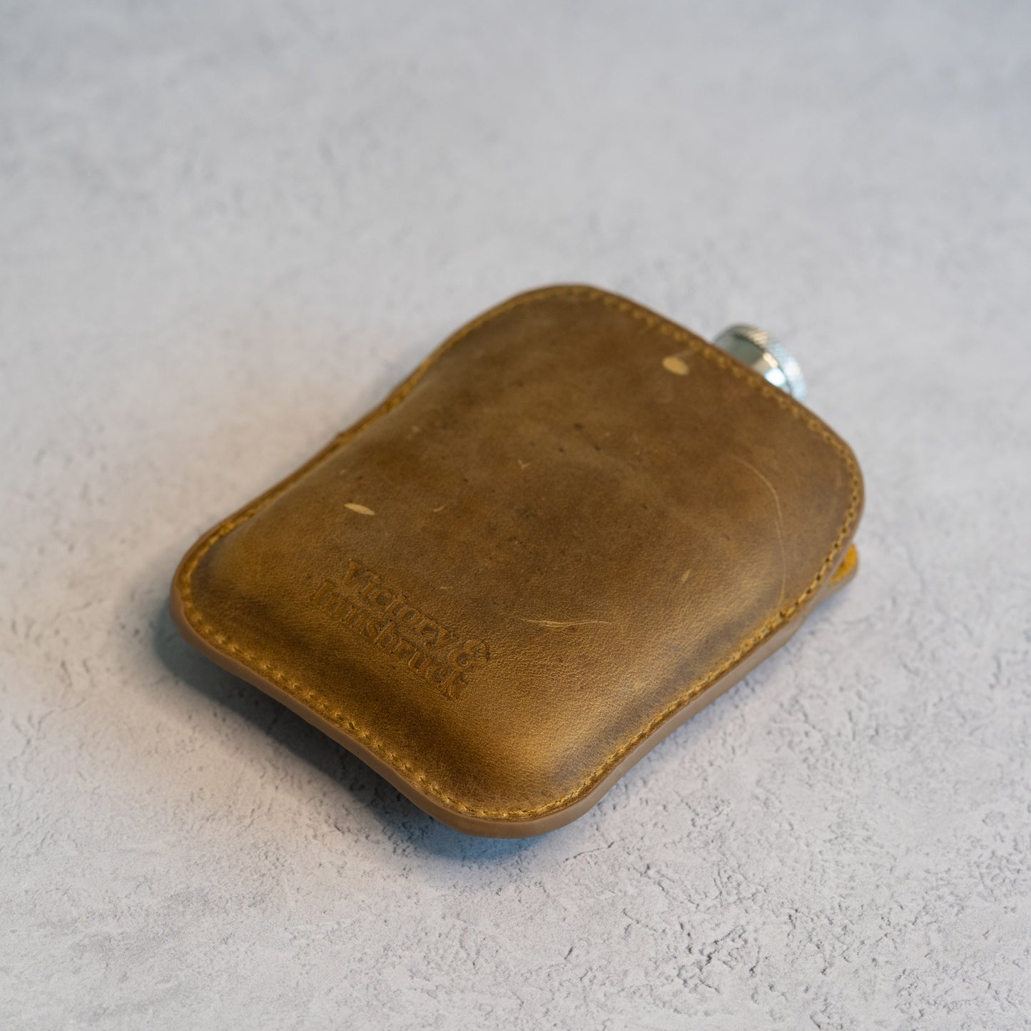 Full Grain Leather Cased Hip Flask | Full Tan Brown Leather | Silver Flask