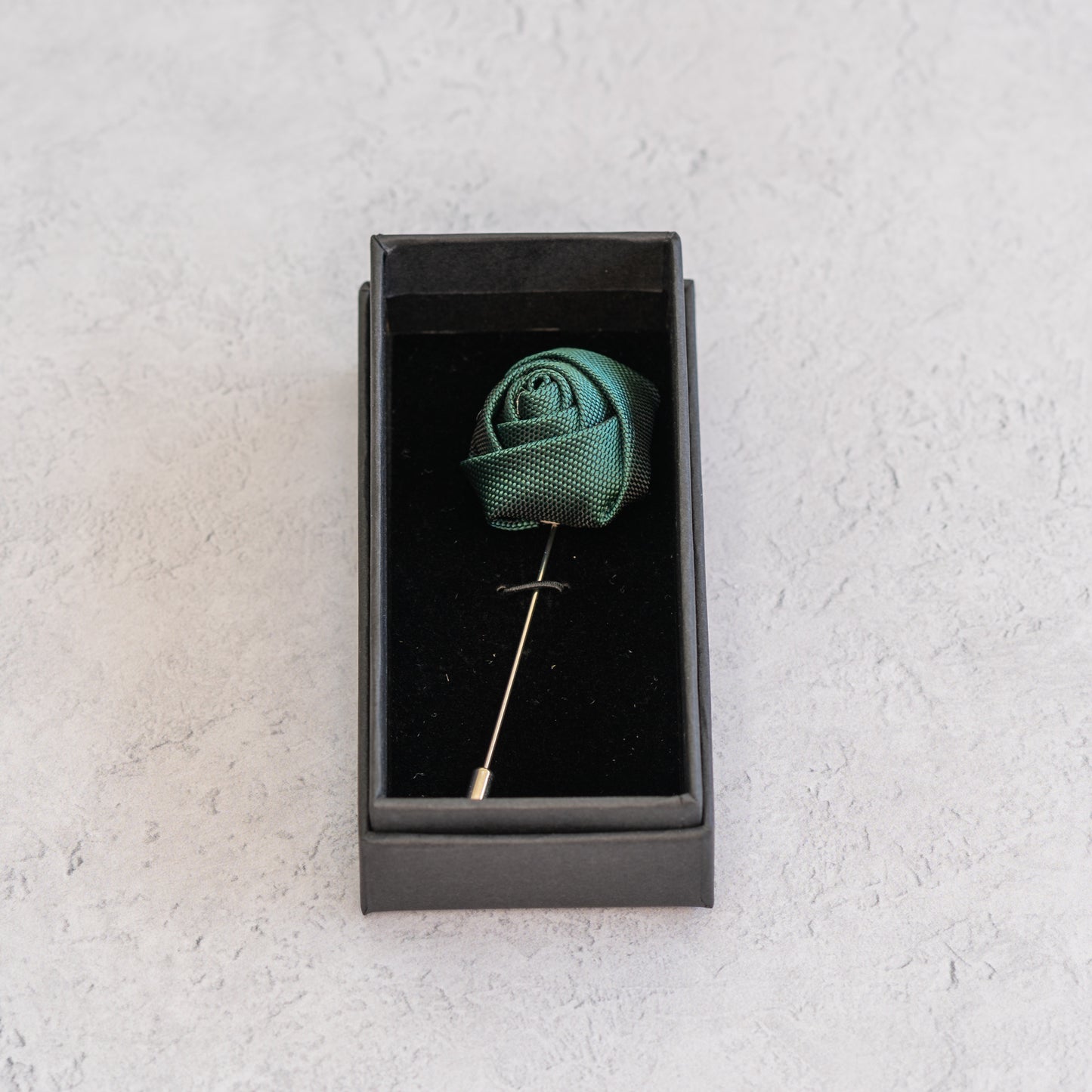 Emerald Green Textured Floral Lapel Pin