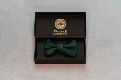 BOY'S EMERALD GREEN TEXTURED BOW TIE