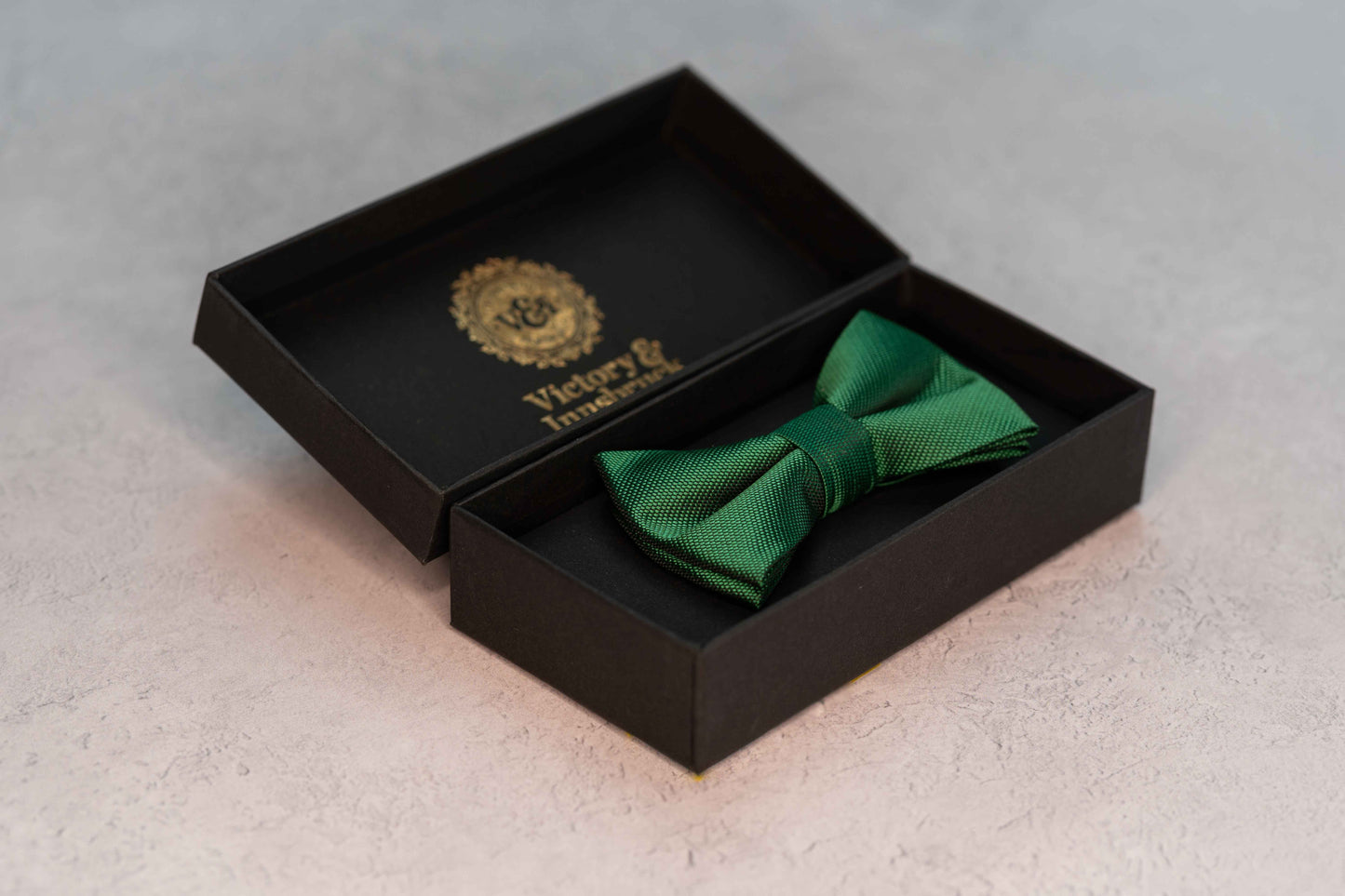 BOY'S FOREST GREEN TEXTURED BOW TIE