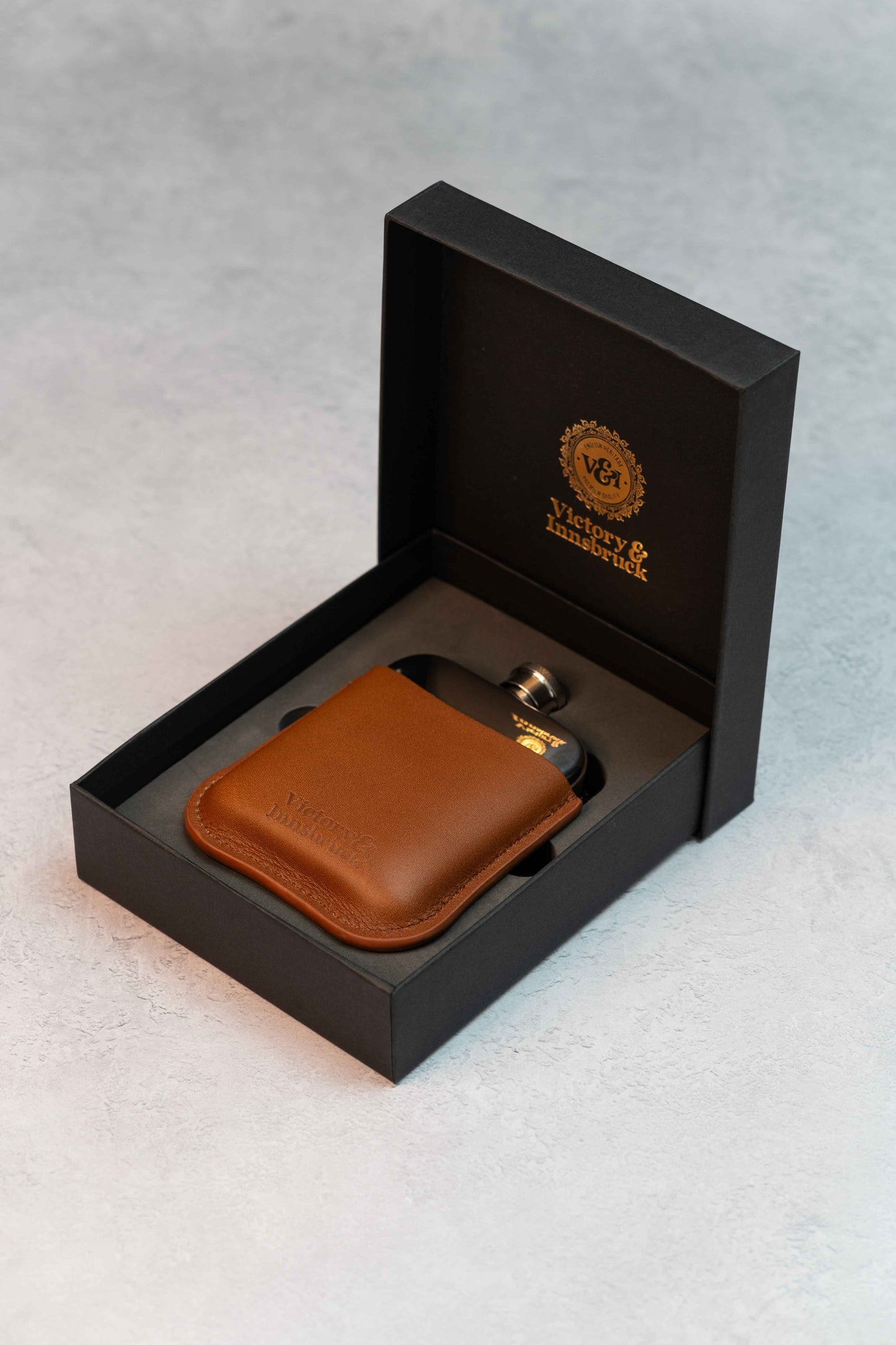 Full Grain Leather Cased Hip Flask | 3/4 Cognac Leather | Silver Flask