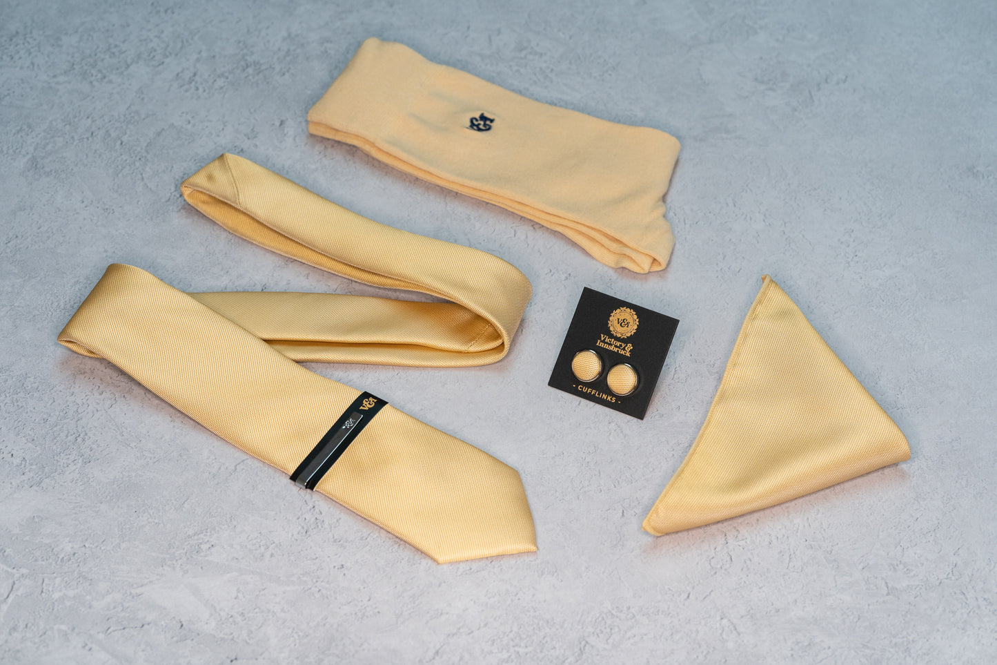 CHAMPAGNE GOLD TEXTURED TIE SET