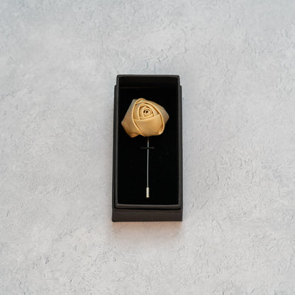 Champagne Gold Textured Floral Lapel Pin