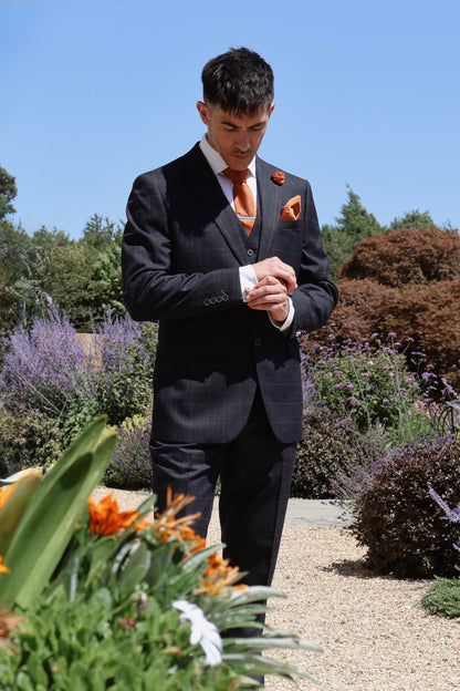 BURNT ORANGE TEXTURED TIE SET